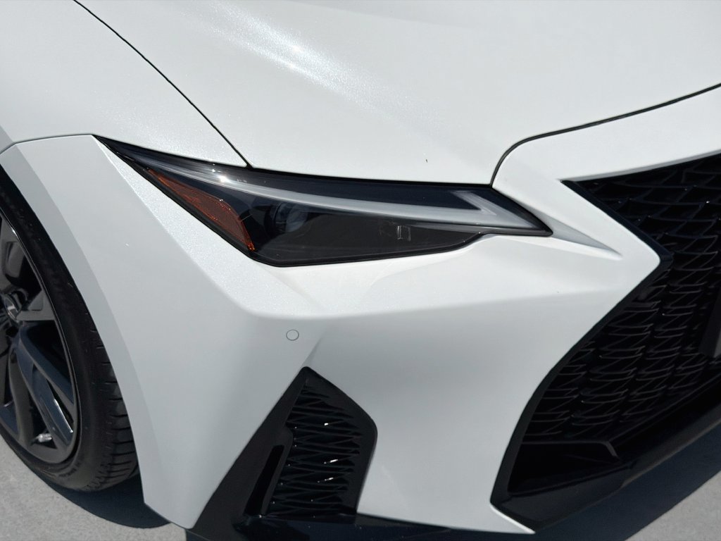 Used 2025 Lexus IS 350 F Sport RWD image 34