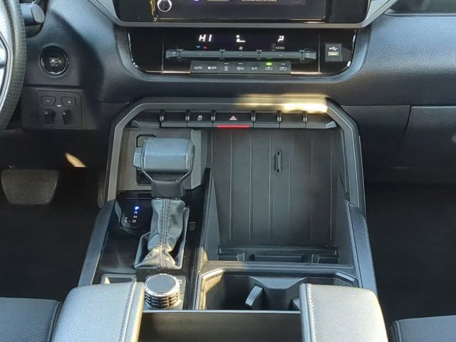 Used 2025 Toyota Tundra SR5 w/ SR5 Convenience Package AWD/4WD image 18