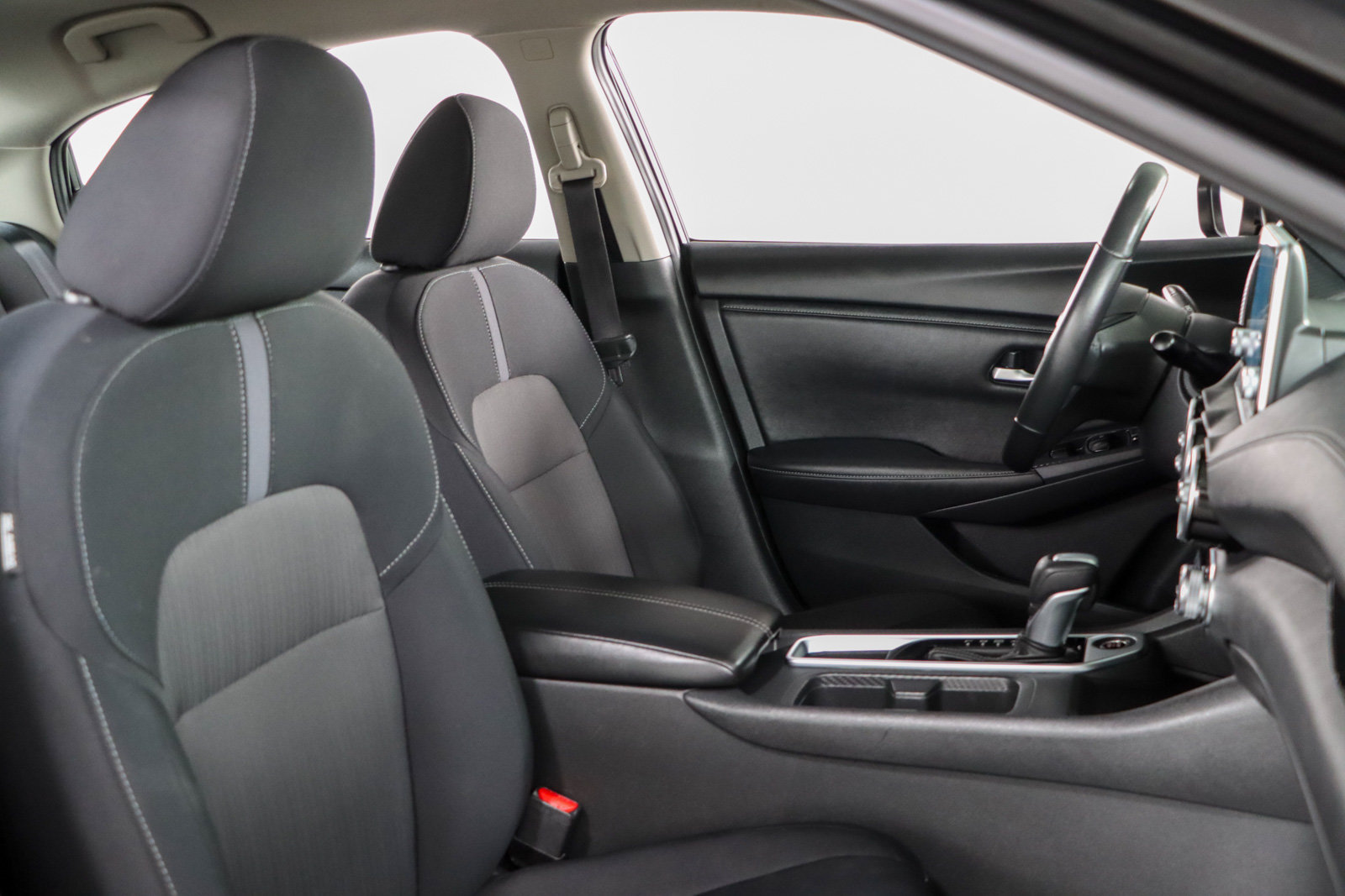 Used 2024 Nissan Sentra SV w/ All-Weather Package FWD image 26
