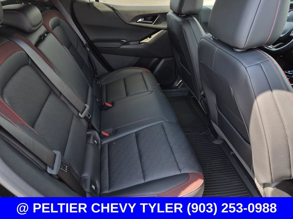 Used 2027 Chevrolet Equinox RS w/ Safety and Technology Package AWD/4WD image 17