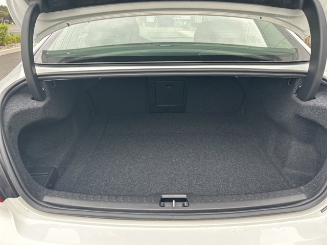 Certified 2023 Volvo S60 B5 Plus w/ Climate Package image 11