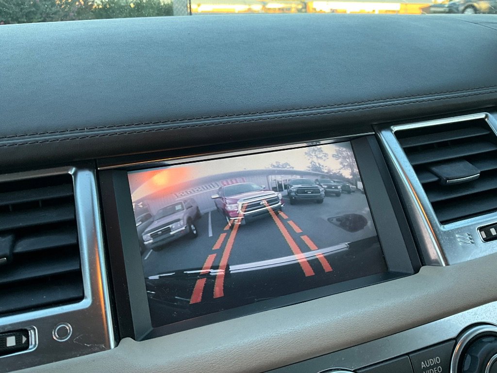 Used 2012 Land Rover Range Rover Sport HSE LUX image 18