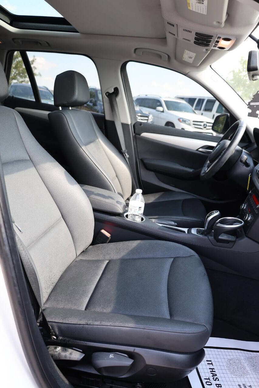 Used 2015 BMW X1 sDrive28i image 14