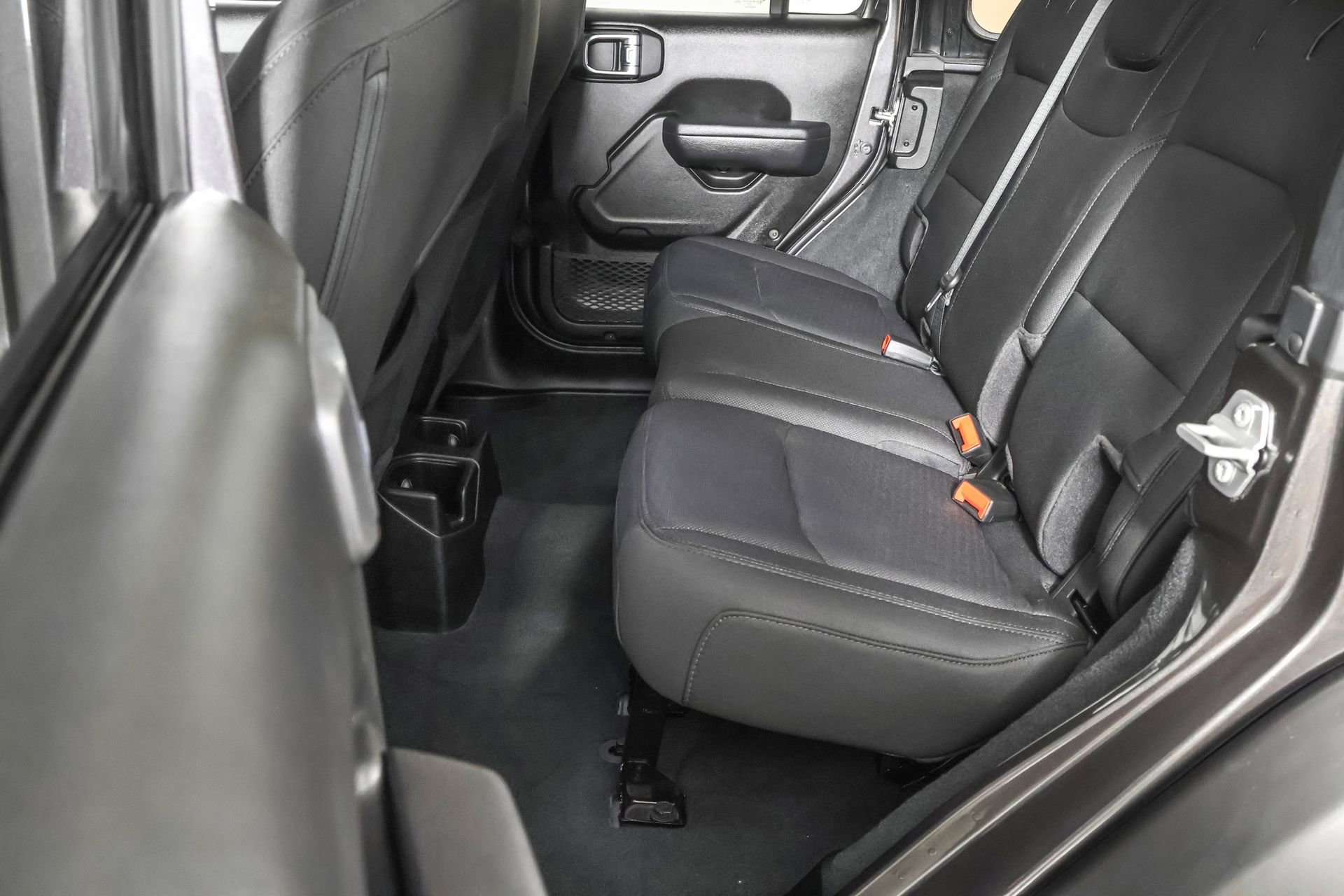 Used 2022 Jeep Wrangler Unlimited Sport S image 40