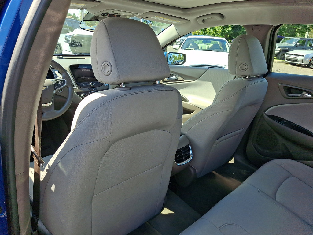 Used 2023 Chevrolet Malibu LT FWD image 21