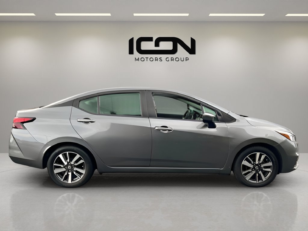 Used 2021 Nissan Versa SV FWD image 9
