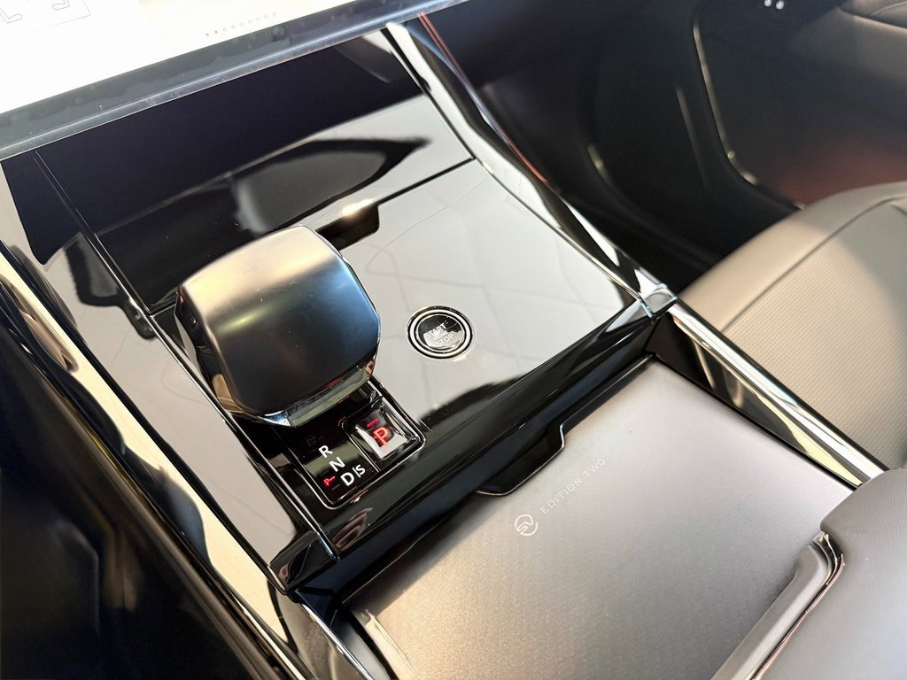 New 2025 Land Rover Range Rover Sport SV Edition Two image 18