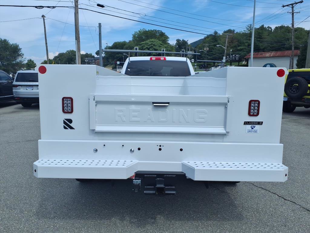 New 2026 RAM 5500 Tradesman w/ Chrome Appearance Group AWD/4WD image 5