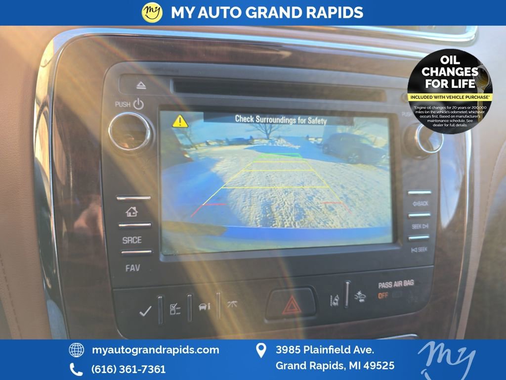 Used 2017 Buick Enclave Leather image 19