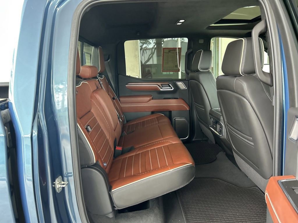 Used 2025 GMC Sierra 1500 Denali Ultimate image 31