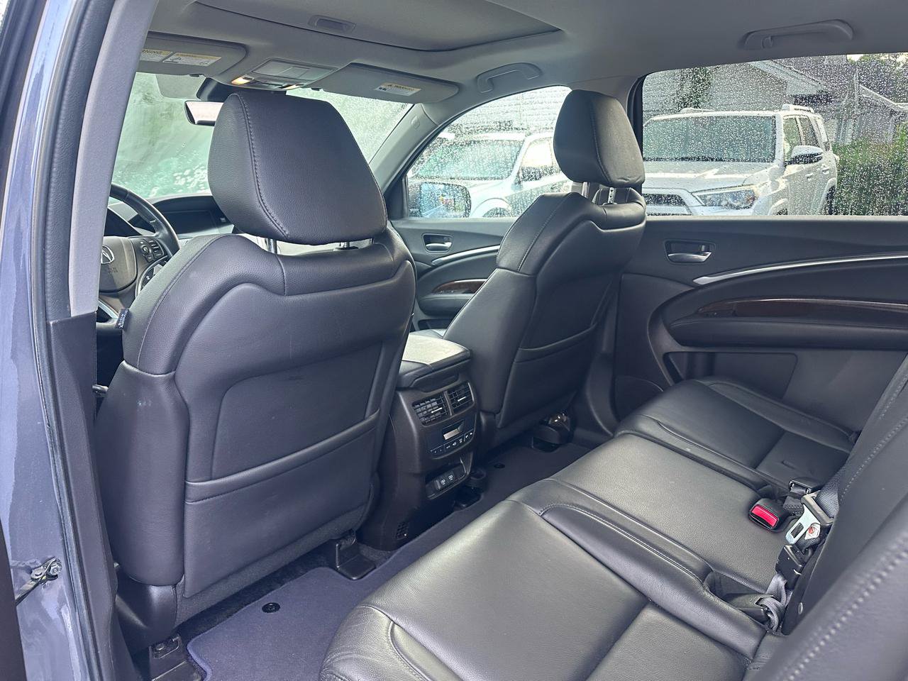 Used 2018 Acura MDX SH-AWD image 15