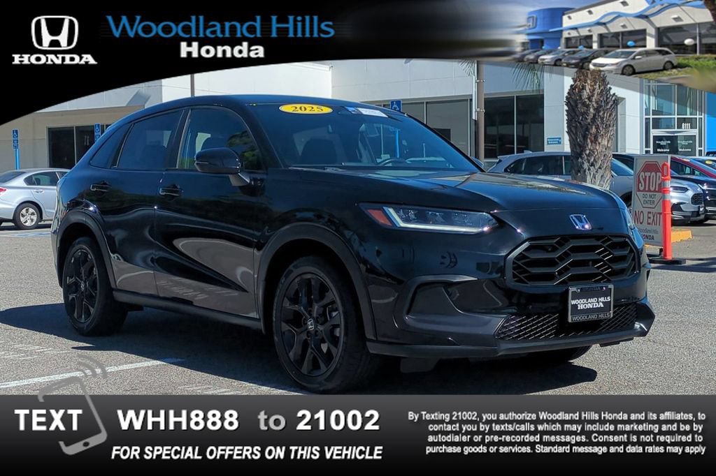 Certified 2025 Honda HR-V Sport image 3