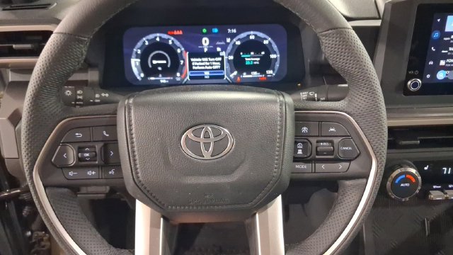 Used 2026 Toyota Tacoma TRD Off-Road AWD/4WD image 13