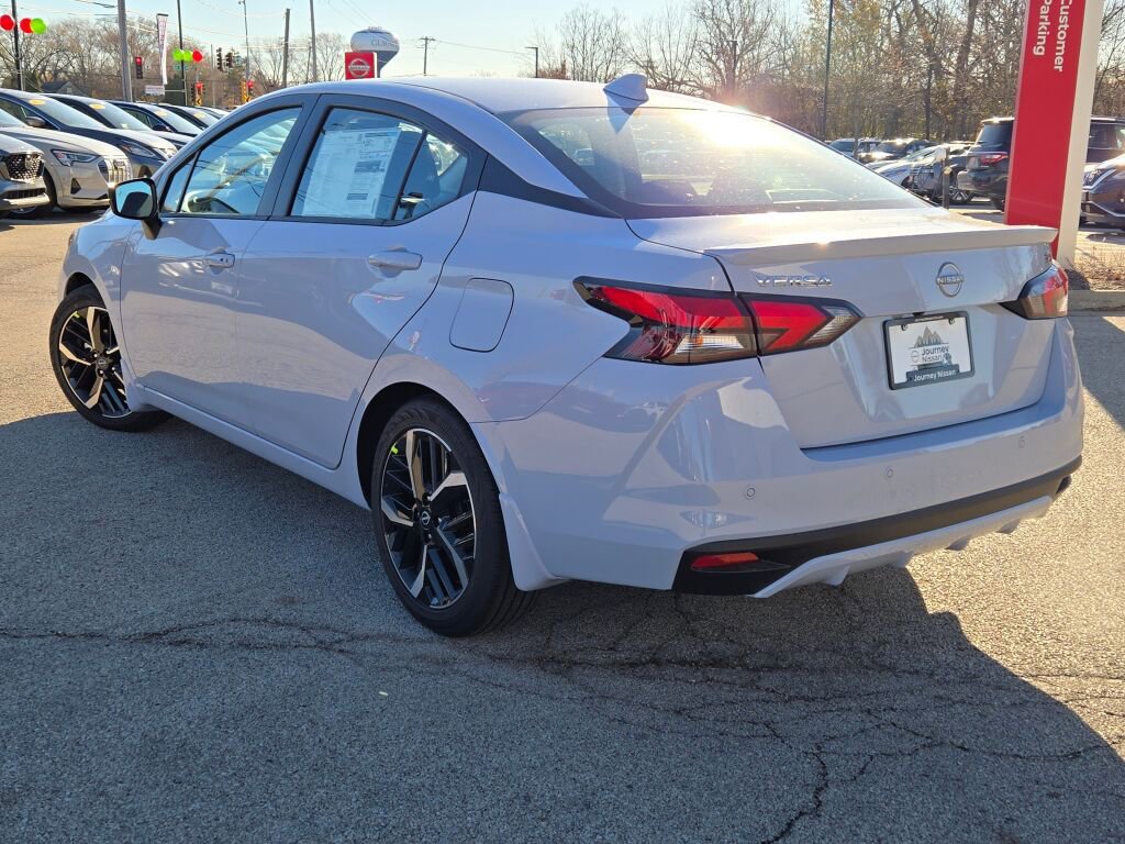 Used 2025 Nissan Versa SR w/ Trunk Package image 13