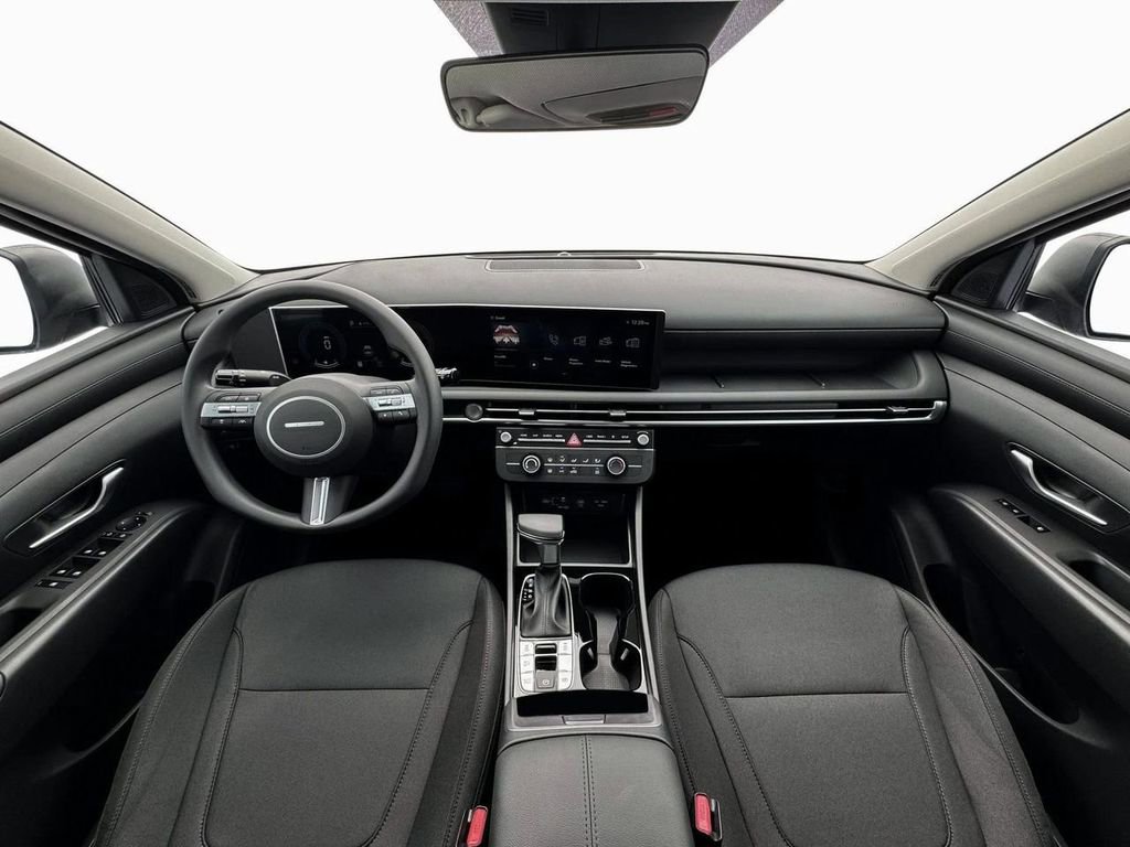New 2026 Hyundai Tucson SE image 14