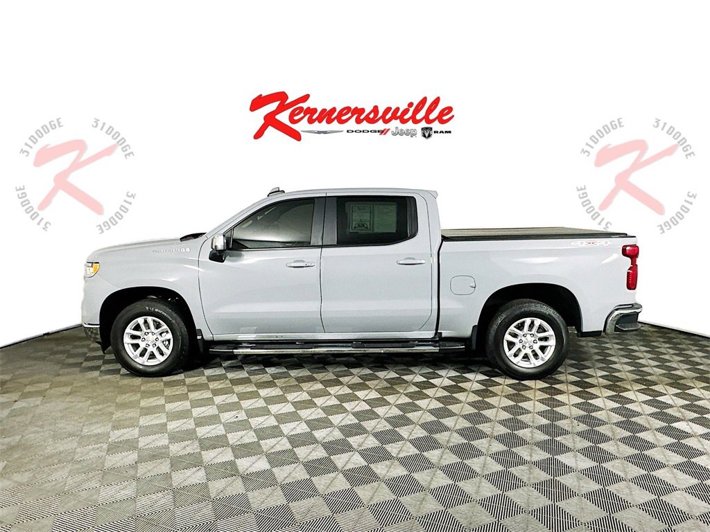 Used 2024 Chevrolet Silverado 1500 LT w/ Max Trailering Package image 4