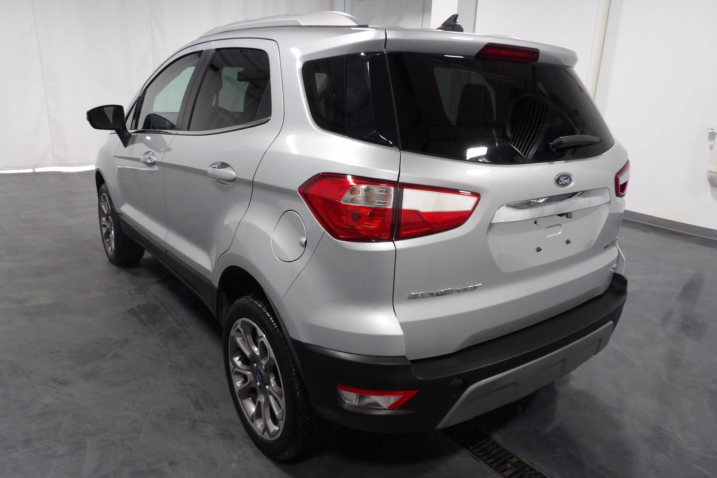 Used 2020 Ford EcoSport Titanium image 5