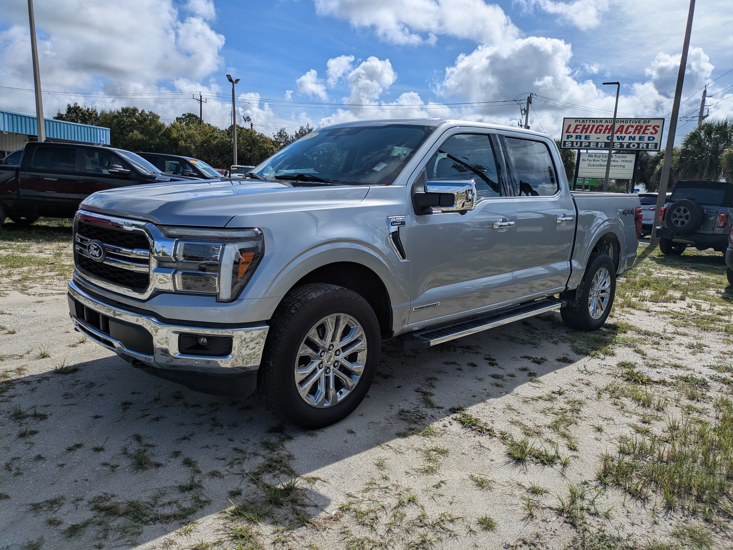 Used 2025 Ford F150 Lariat w/ Equipment Group 501A Mid AWD/4WD image 8