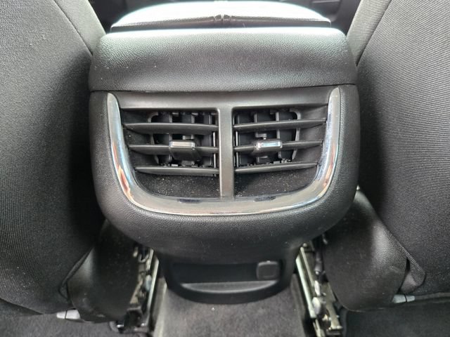 Used 2022 Chevrolet Malibu LT FWD image 13
