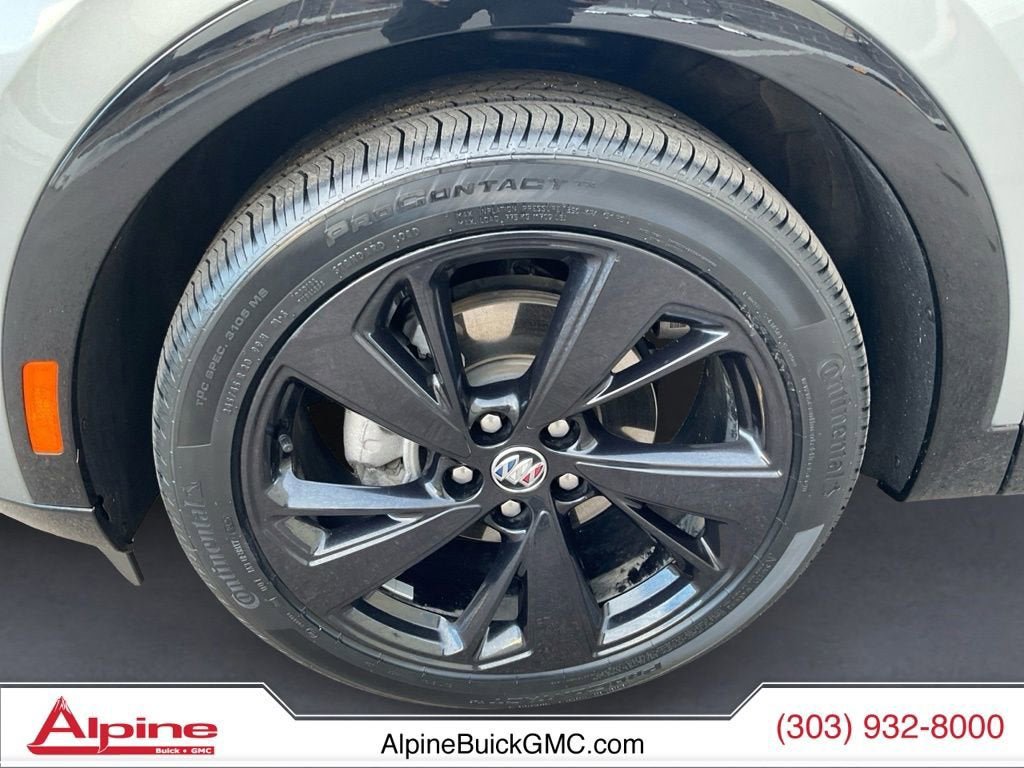 Used 2023 Buick Envision Essence w/ Sport Touring Package image 14