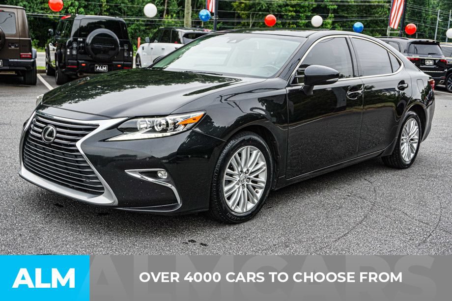 Used 2017 Lexus ES 350 w/ Premium Package FWD image 2