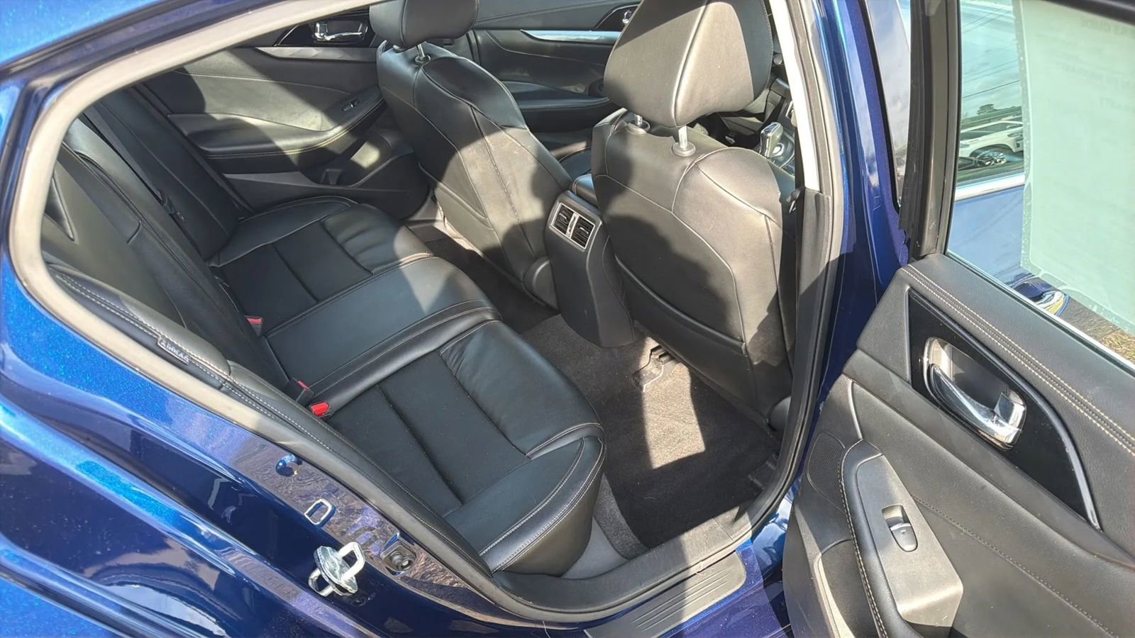 Used 2023 Nissan Maxima SV w/ Floor Mat Group image 27