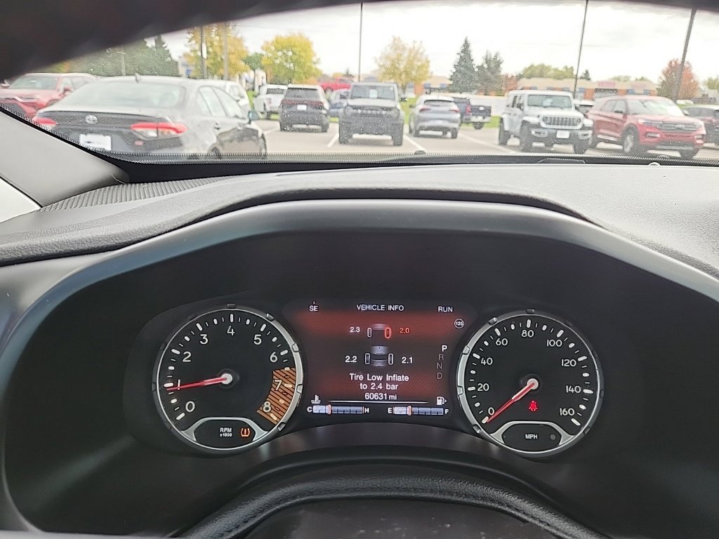 Used 2022 Jeep Renegade Trailhawk w/ Sun/Sound Group AWD/4WD image 23