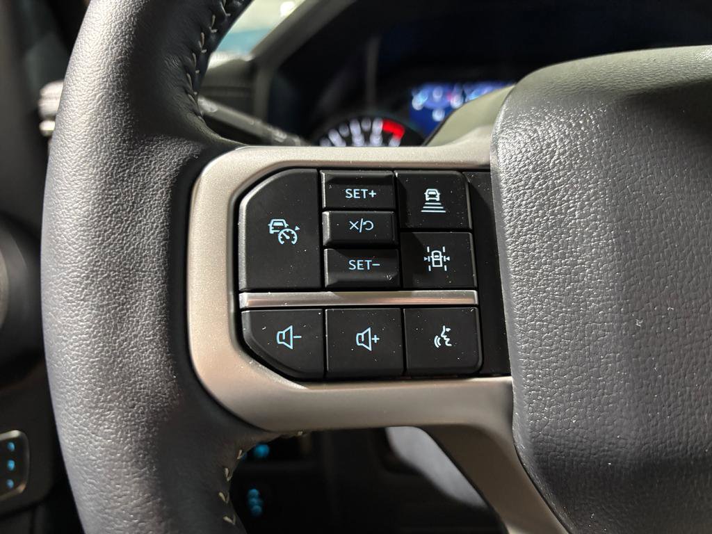 Used 2024 Ford Expedition XLT image 22