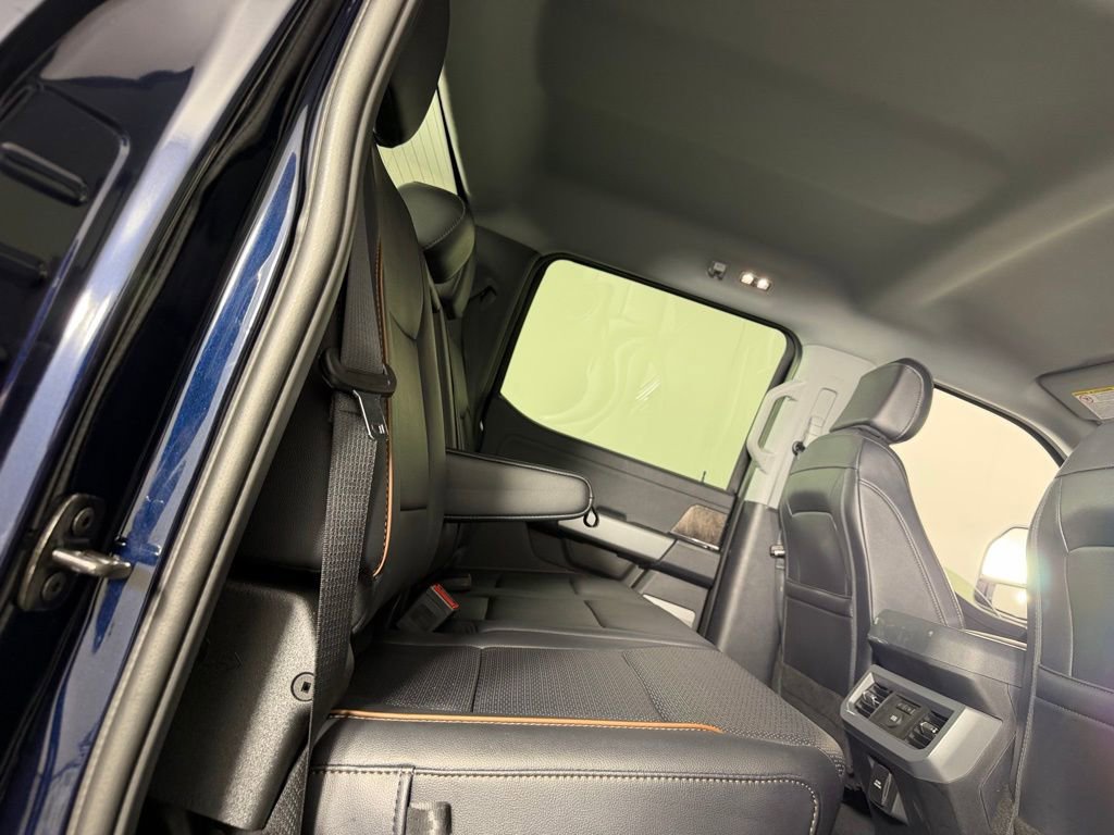 Used 2025 Ford F250 Lariat image 25