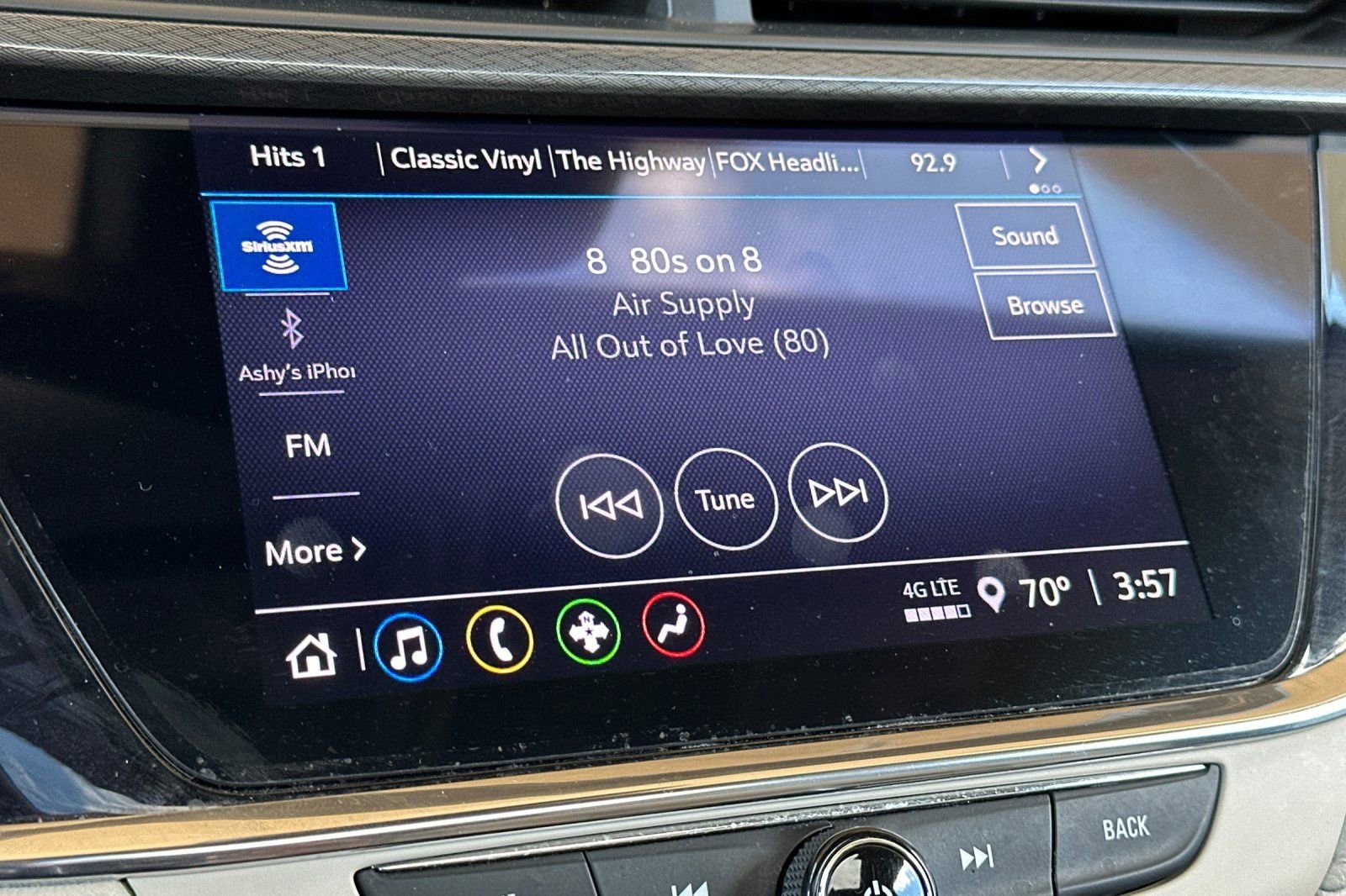 Certified 2023 Buick Encore GX Essence w/ Experience Buick Package image 19