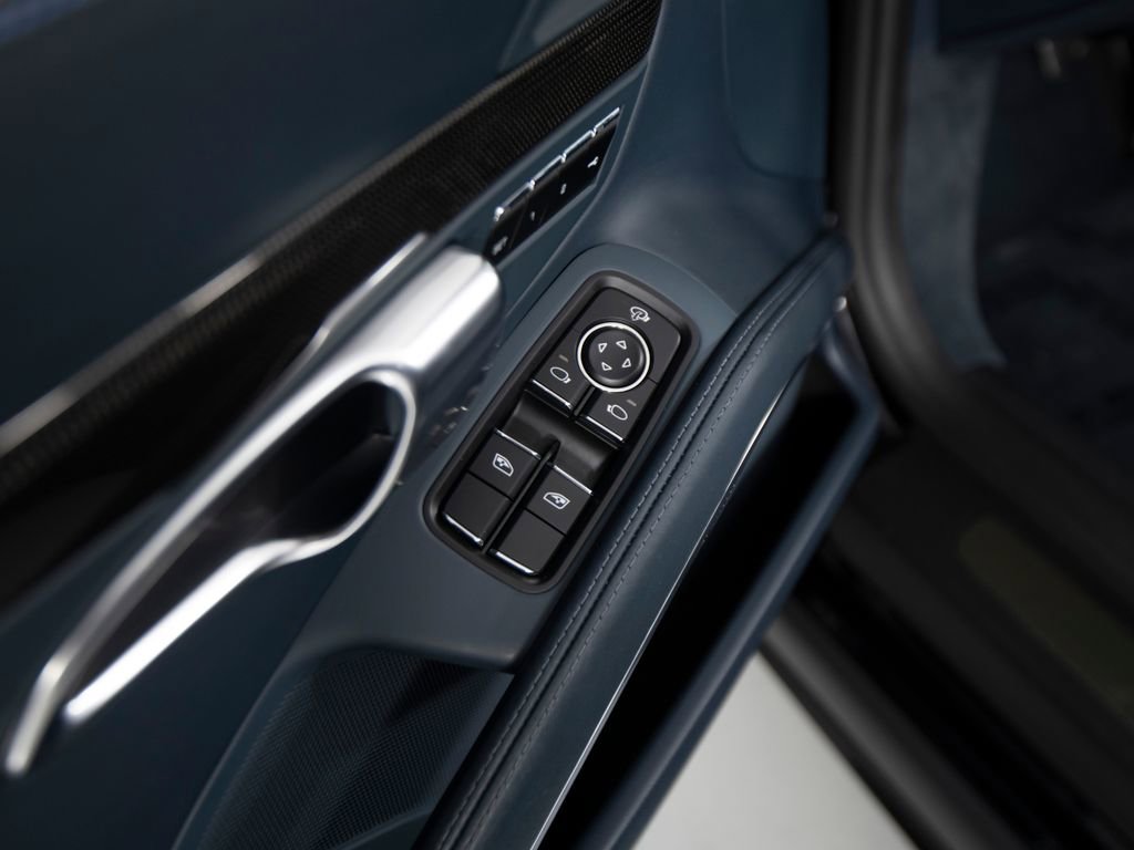 Certified 2023 Porsche 718 Boxster GTS image 21