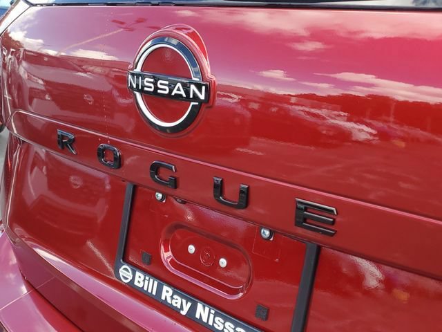 New 2026 Nissan Rogue Dark Armor FWD image 6