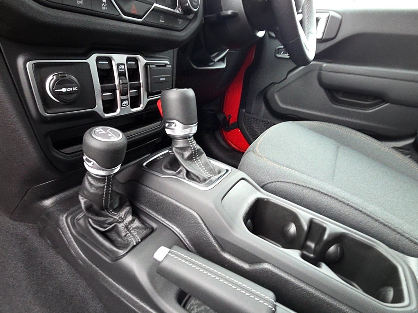 New 2026 Jeep Wrangler Unlimited Sport AWD/4WD image 16