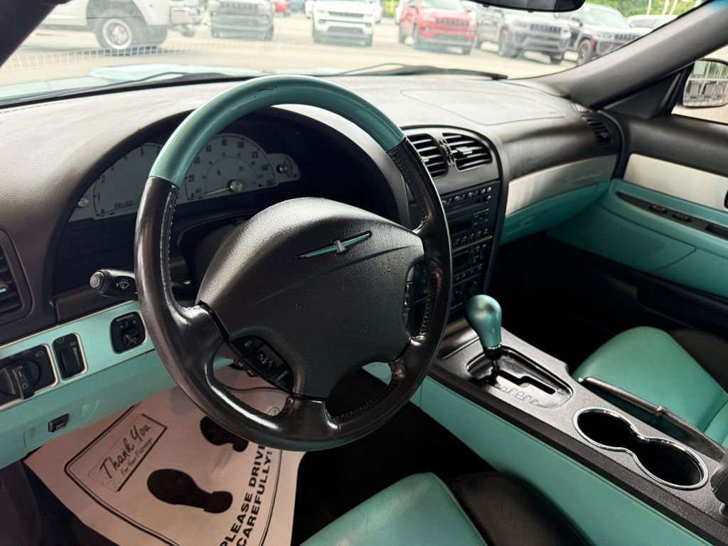 Used 2002 Ford Thunderbird RWD image 9