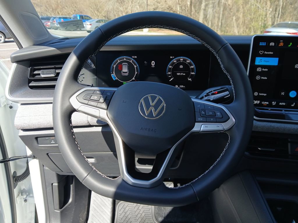 New 2026 Volkswagen Tiguan S image 14