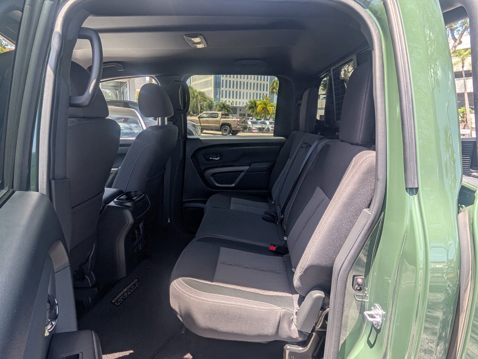 Used 2024 Nissan Titan SV w/ SV Bronze Edition Package RWD image 10