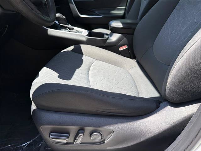 Used 2020 Toyota RAV4 XLE w/ All Weather Liner Package AWD/4WD image 12