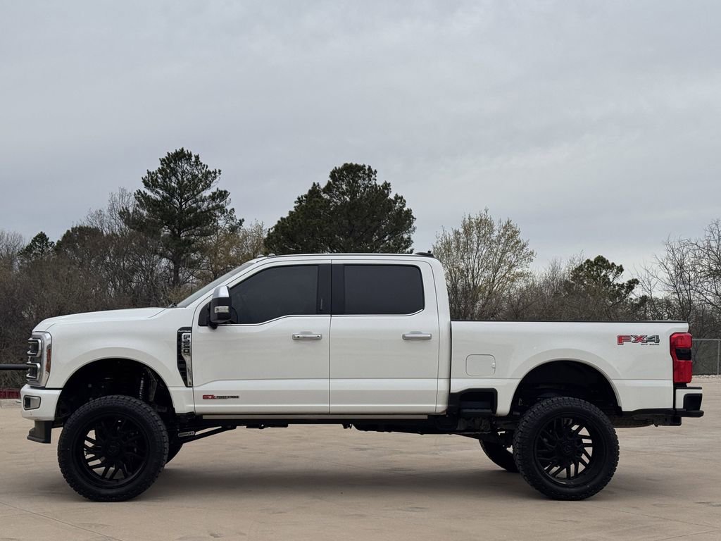 Used 2024 Ford F250 Platinum image 3