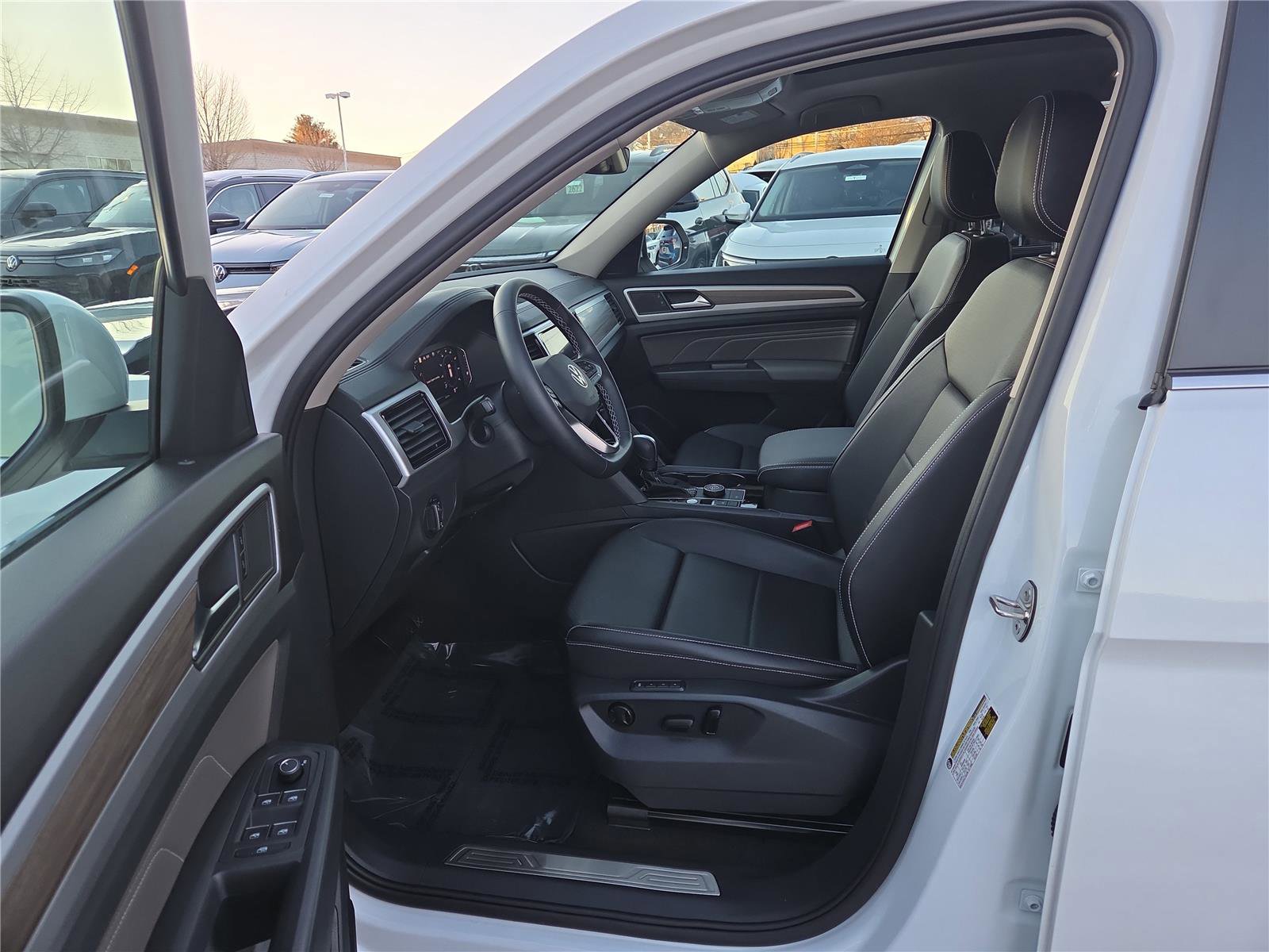 Certified 2023 Volkswagen Atlas SEL image 15