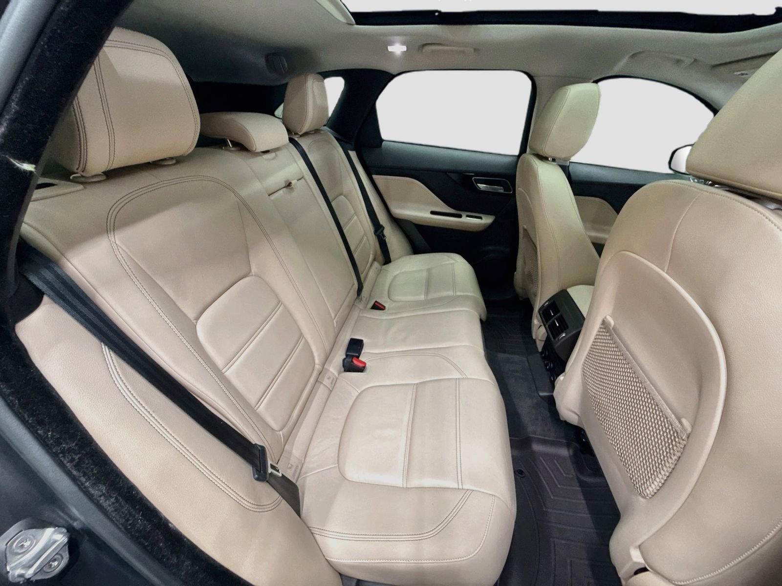 Used 2018 Jaguar F-PACE Prestige AWD/4WD image 30