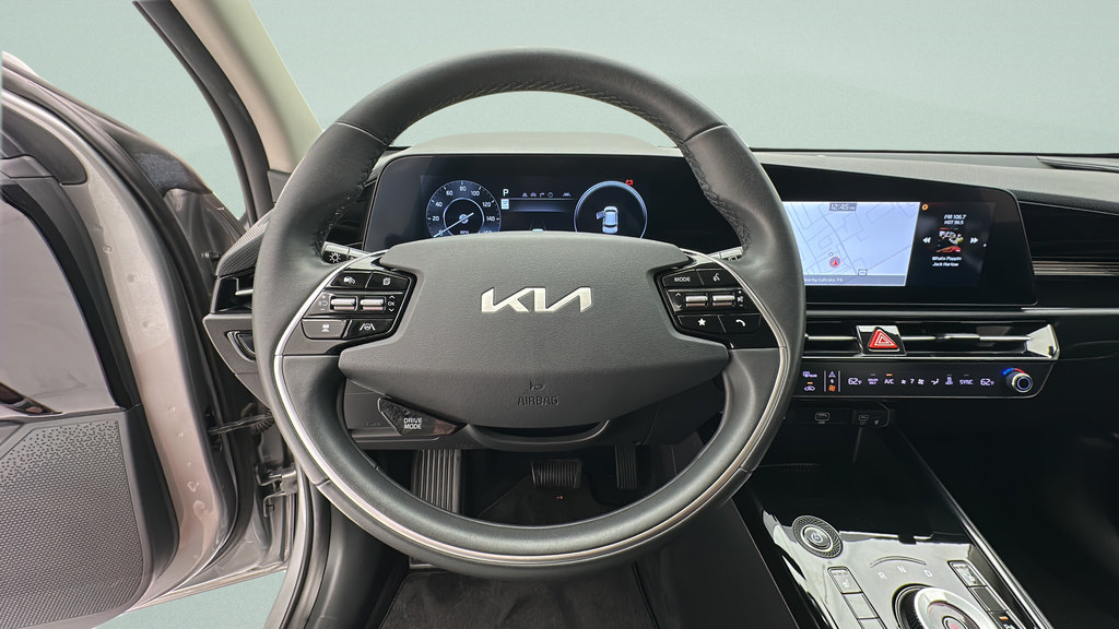 Used 2024 Kia Niro Wind FWD image 16