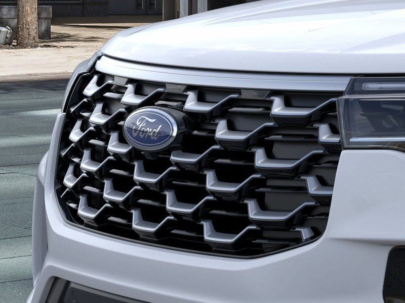 New 2026 Ford Explorer Platinum w/ LUX Leather Package AWD/4WD image 17