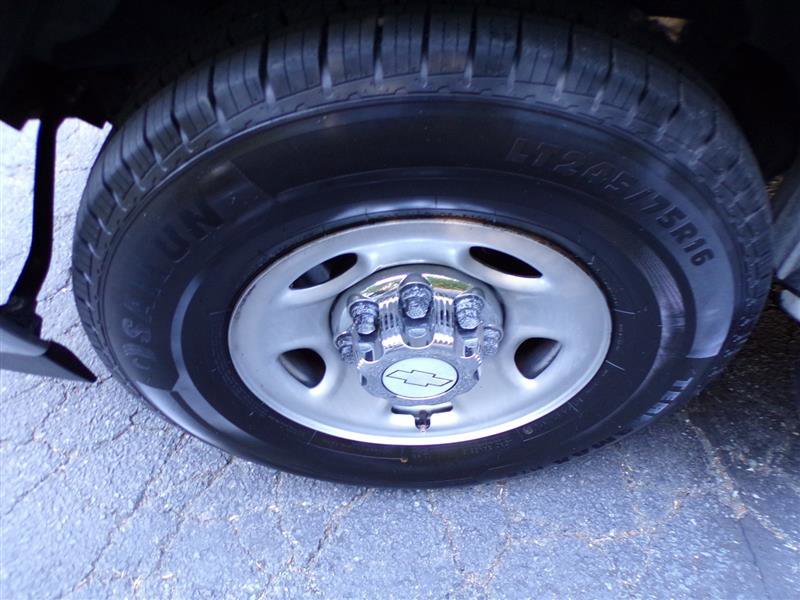 Used 2019 Chevrolet Express 3500 LT w/ LT Preferred Equipment Group RWD image 39