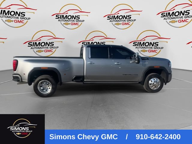 Used 2024 GMC Sierra 3500 Denali Ultimate AWD/4WD image 2