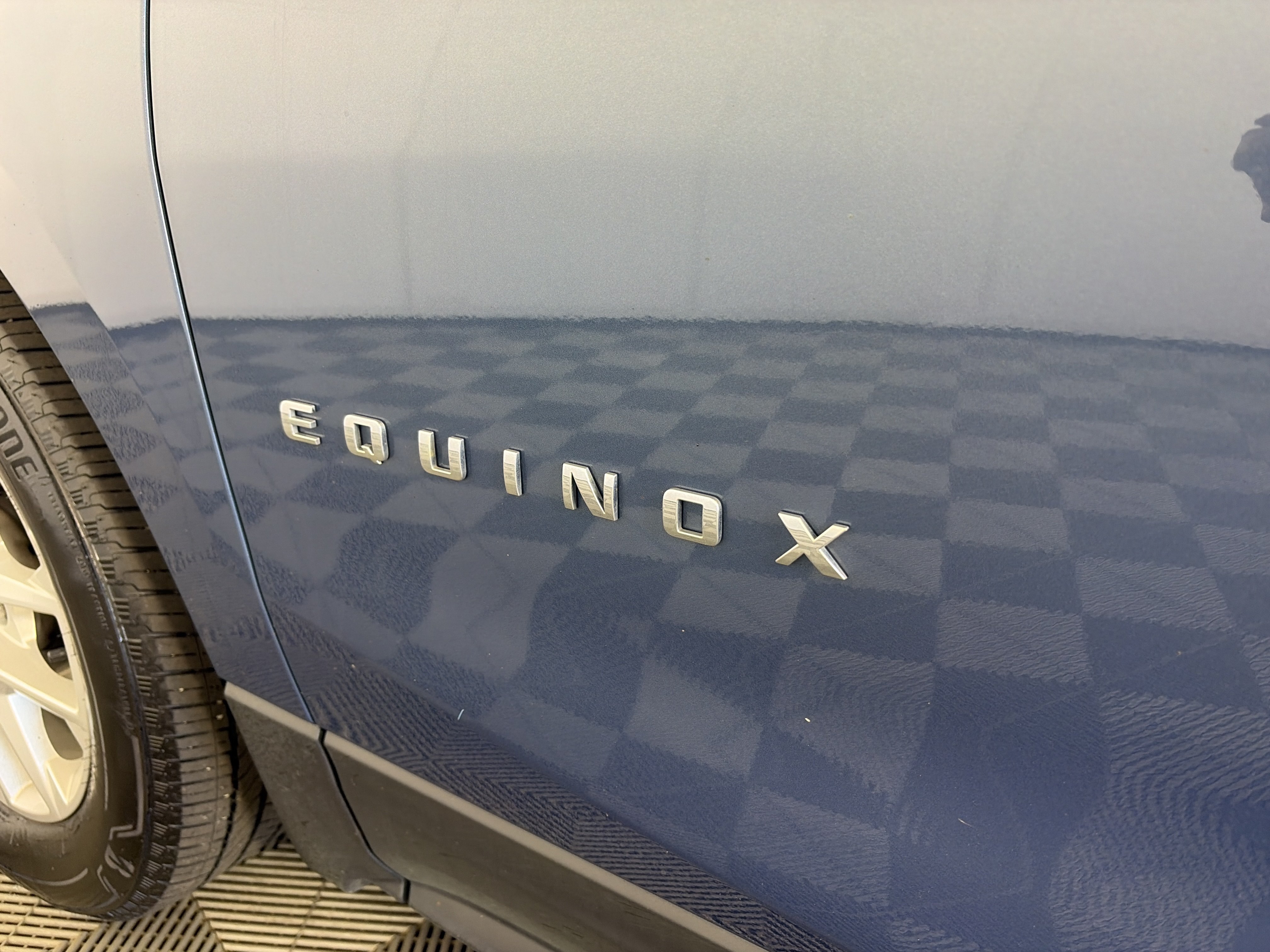 Used 2024 Chevrolet Equinox LT w/ LPO, Floor Liner Package AWD/4WD image 14