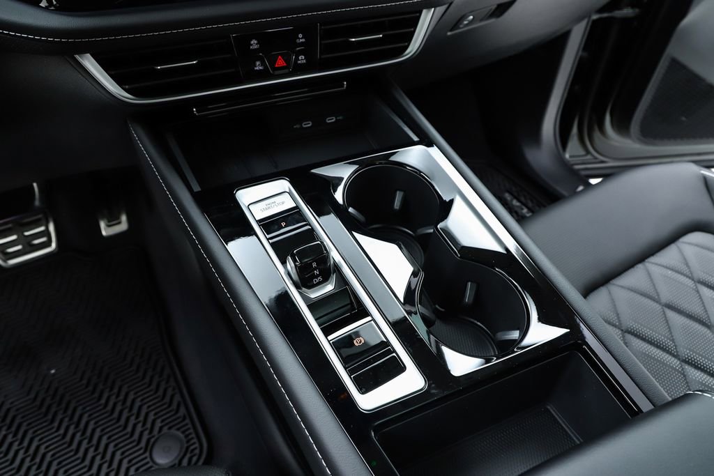 New 2026 Volkswagen Atlas SEL Premium R-Line image 24