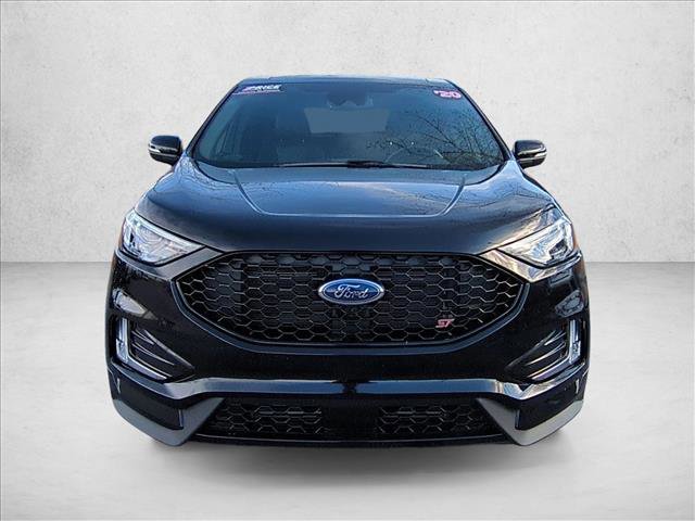 Used 2020 Ford Edge ST w/ Cold Weather Package image 2