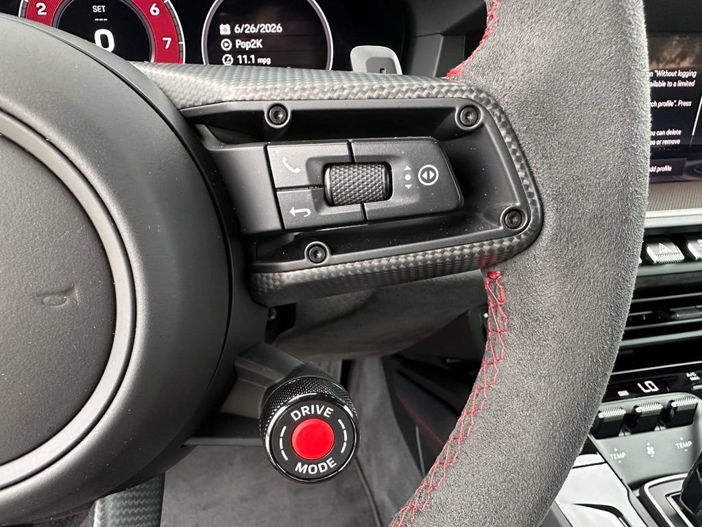 Certified 2026 Porsche 911 Targa 4 GTS AWD/4WD image 28