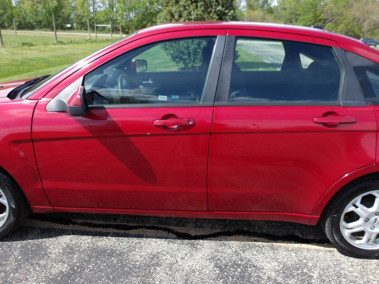 Used 2009 Ford Focus SES FWD image 29