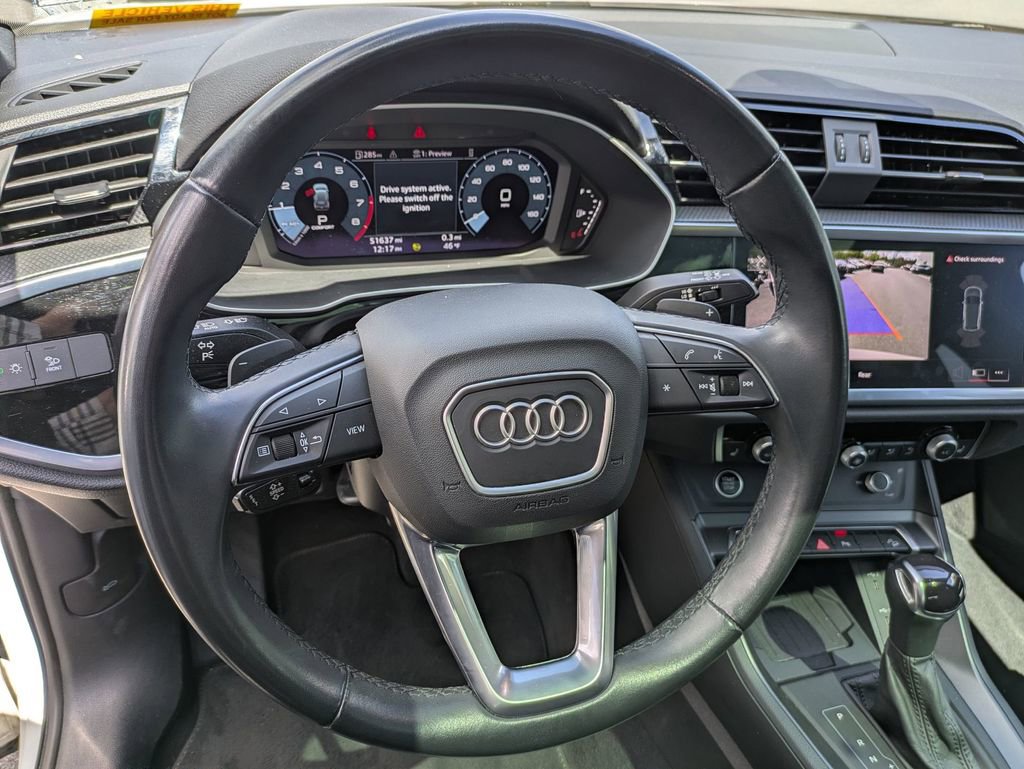 Used 2024 Audi Q3 2.0T Premium w/ Convenience Package AWD/4WD image 17